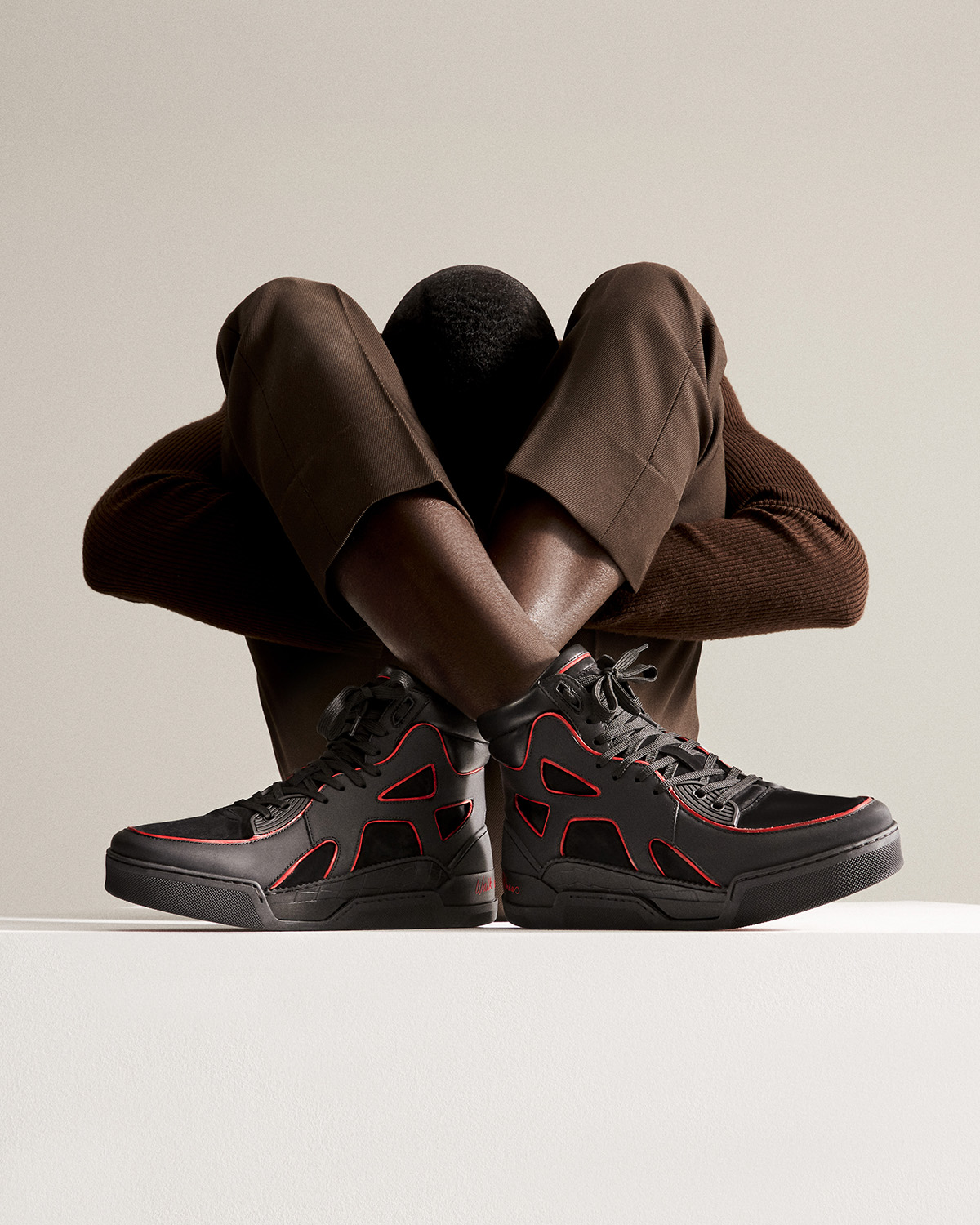 Luxury Designer High Tops Black Leather Red Bottom Shoes For Men